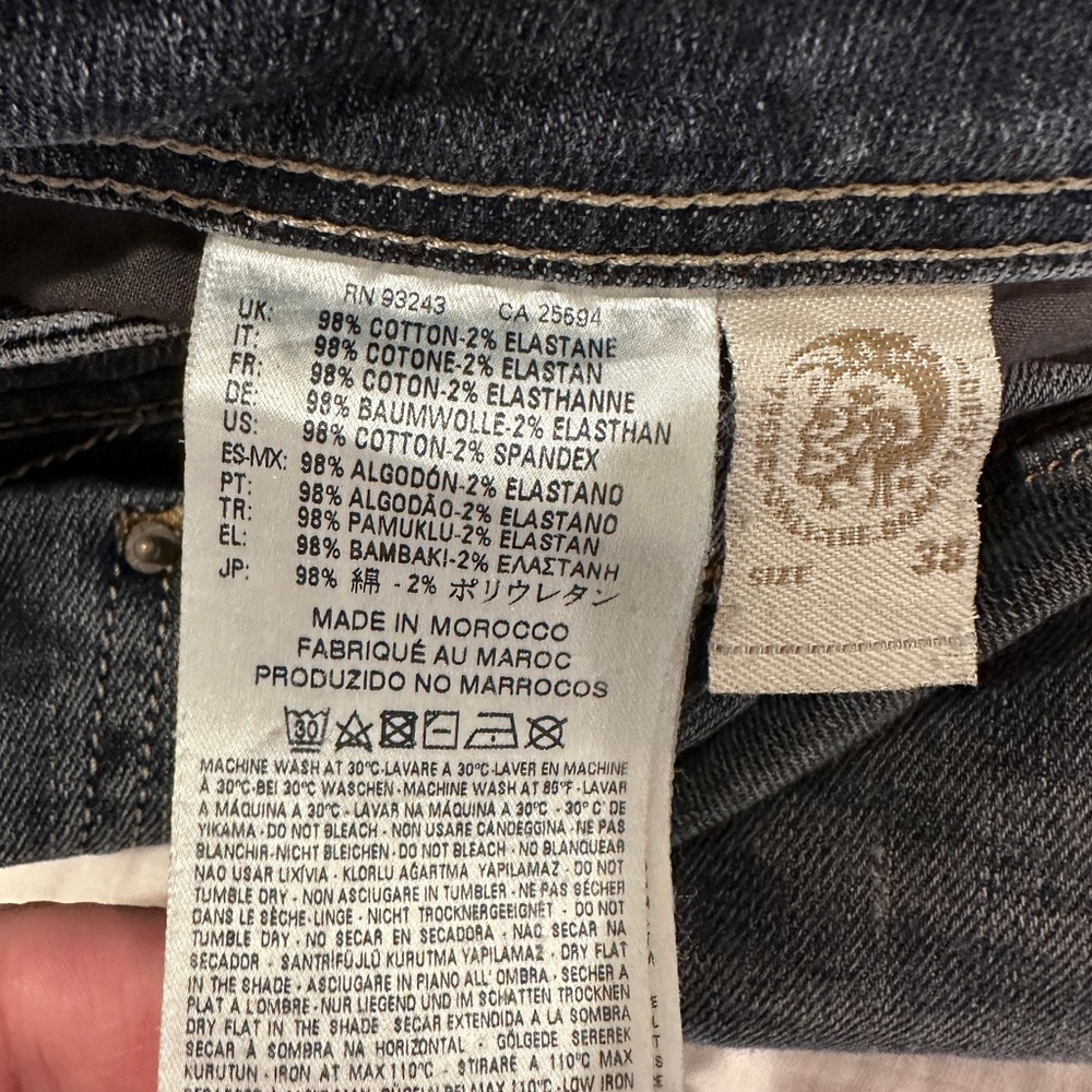 Diesel Men's Indigo Straight Jeans - Picture 3 of 4